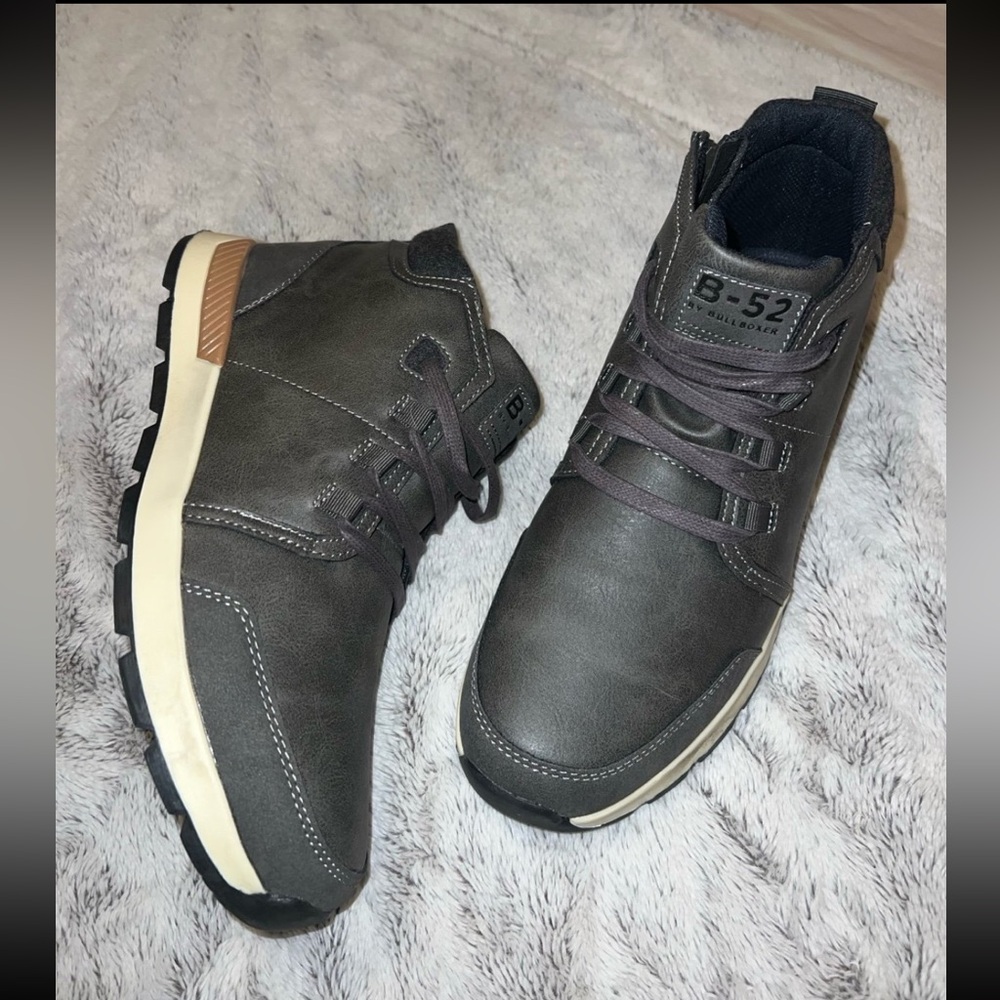 Men’s Dark Grey High Top Boots